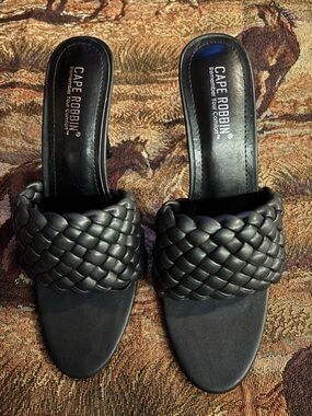 Cape Robbin Black Braided Slide Mules